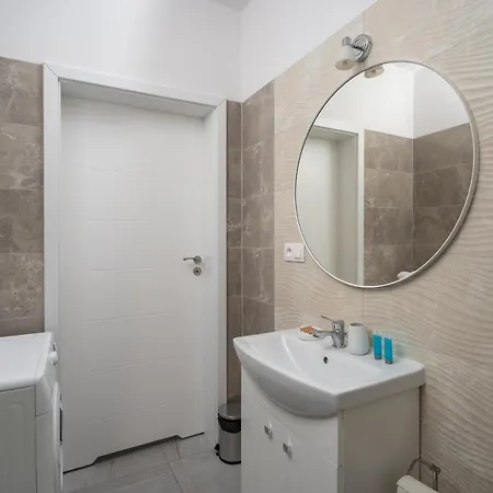 Zoliborz Comfort By Bookinghost *