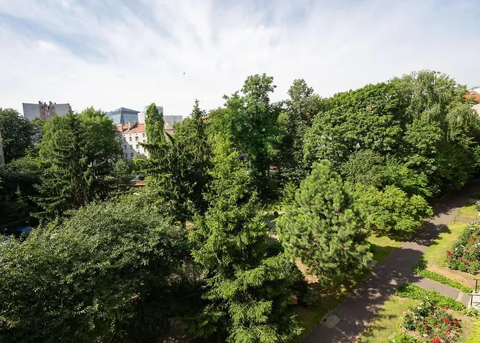 Apartment Zoliborz Comfort By Bookinghost